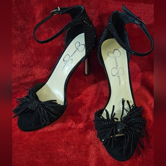 Jessica Simpson Black Jillari Heels with   Ankle Straps Fringed Bow - Size 9 - Picture 4 of 8